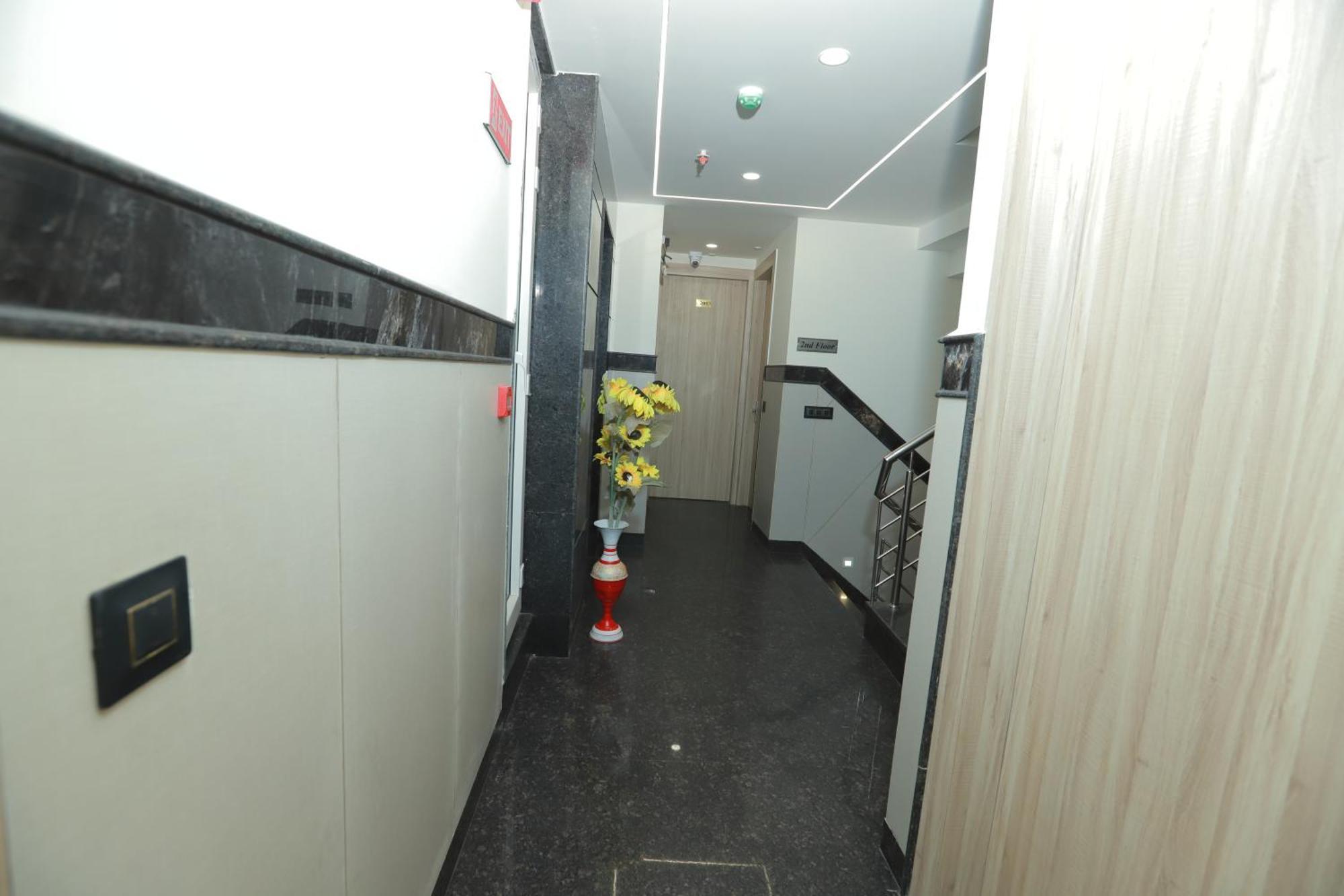 Zed Hotel - Delhi International Airport New Delhi Eksteriør billede
